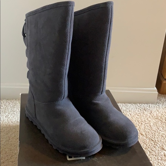 BearPaw charcoal boots with lace up back - Picture 2 of 5